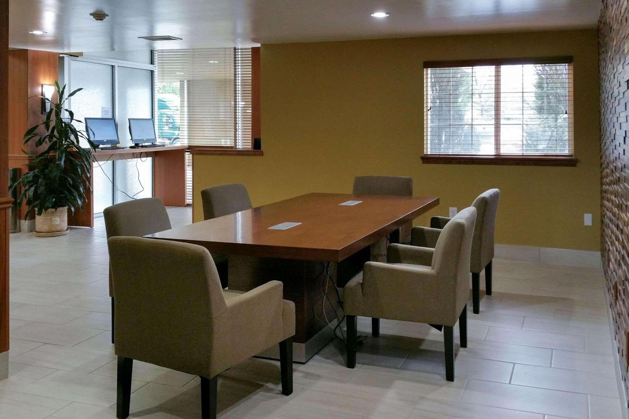 Country Inn & Suites By Radisson, Delta Park North פורטלנד מראה חיצוני תמונה