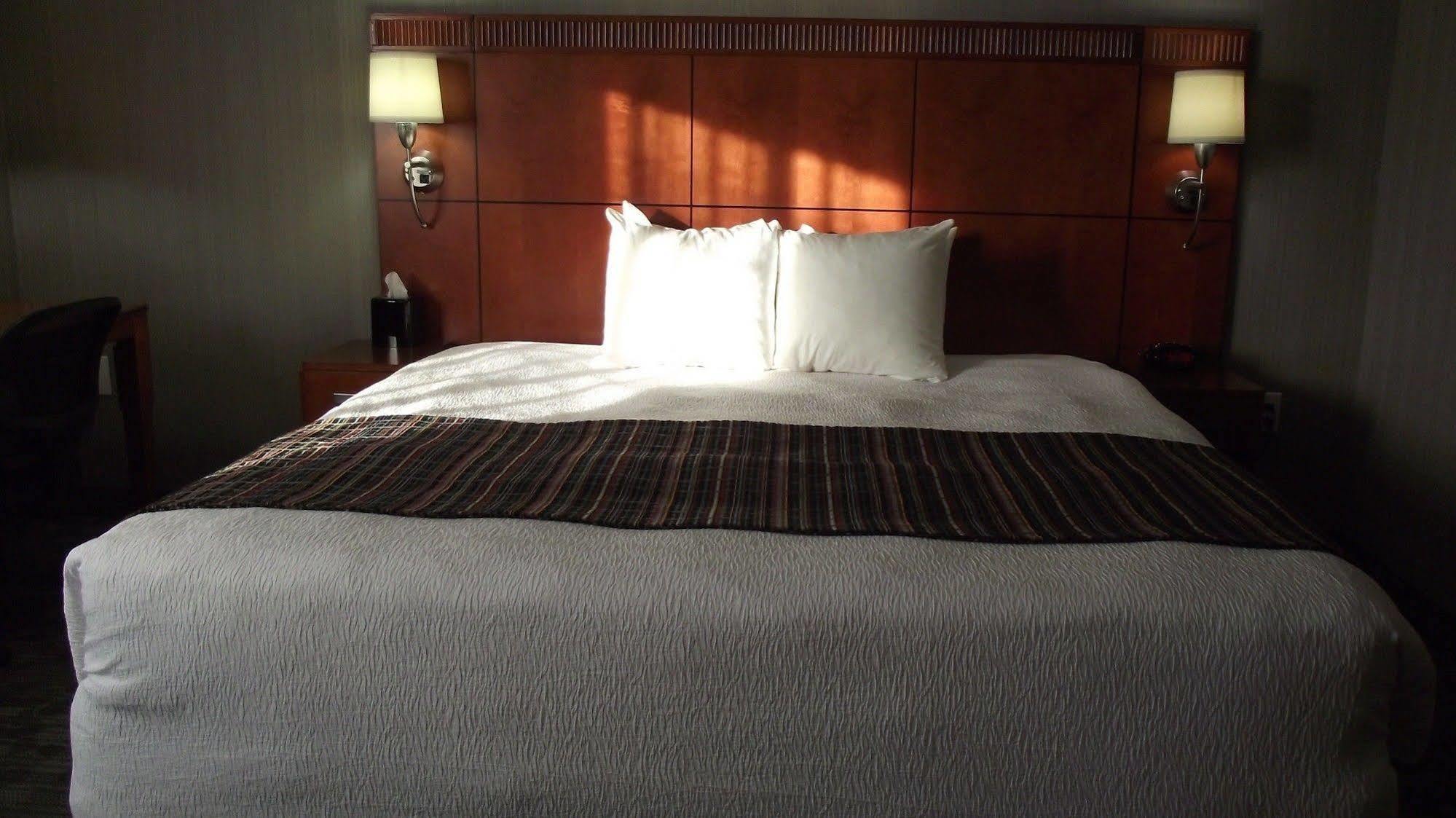Country Inn & Suites By Radisson, Delta Park North פורטלנד מראה חיצוני תמונה